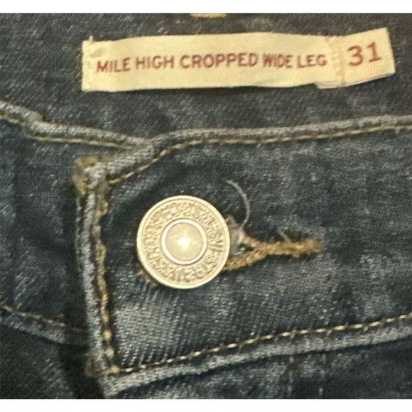 Levi's Women’s Mile High Cropped  Wide Leg Red‎ Side Stripe Sz 31 EUC - Picture 4 of 6